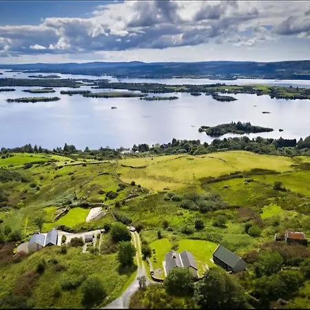 3 Clos Na Feirme Three Bedroom House With Hot Tub Holiday home Galway